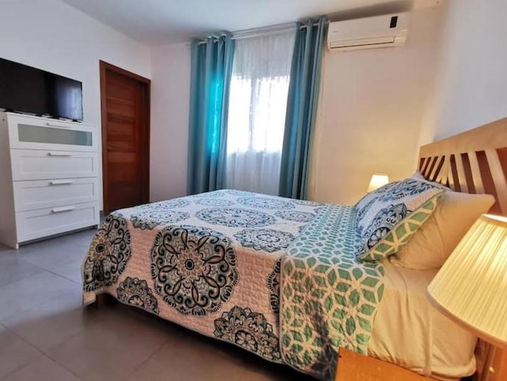 Caribbean Studios Tropicana With Pool - Playa Los Corales Punta Cana Room photo